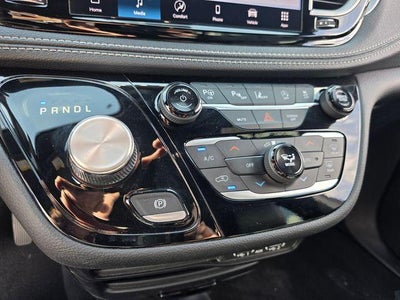 2024 Chrysler Pacifica Touring L AWD