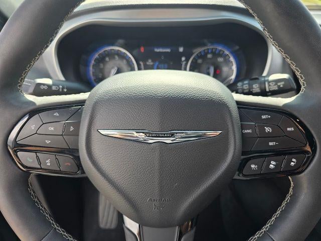 2024 Chrysler Pacifica Touring L AWD