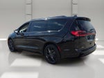 2024 Chrysler Pacifica Touring L AWD
