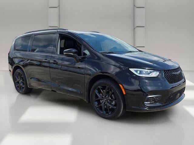 2024 Chrysler Pacifica Touring L AWD