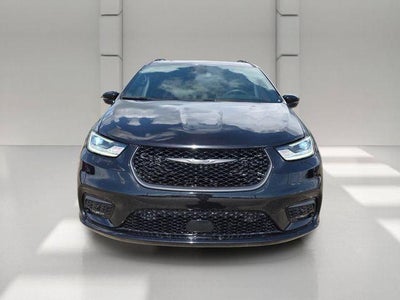 2024 Chrysler Pacifica Touring L AWD