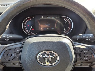 2025 Toyota RAV4 XLE AWD (Natl)