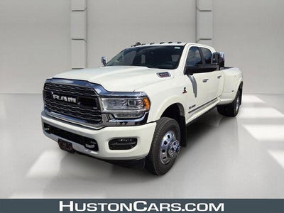 2020 RAM 3500 Limited 4x4 Mega Cab 6'4" Box