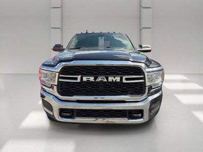 2022 RAM 2500 Tradesman 4x2 Crew Cab 8' Box
