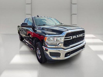 2022 RAM 2500 Tradesman 4x2 Crew Cab 8' Box