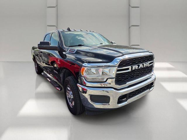 2022 RAM 2500 Tradesman 4x2 Crew Cab 8' Box