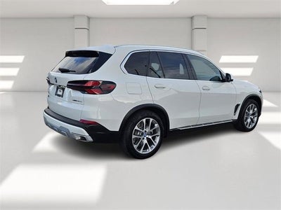 2025 BMW X5 xDrive50e Plug-In Hybrid