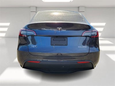 2024 Tesla Model Y Long Range AWD