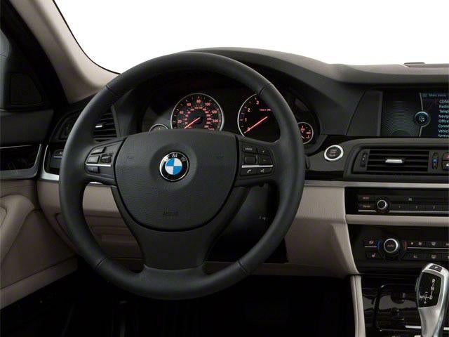 2013 BMW 528i Sedan